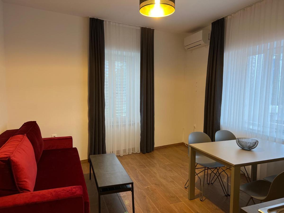 Nadija Apartmani Пореч Екстериор снимка